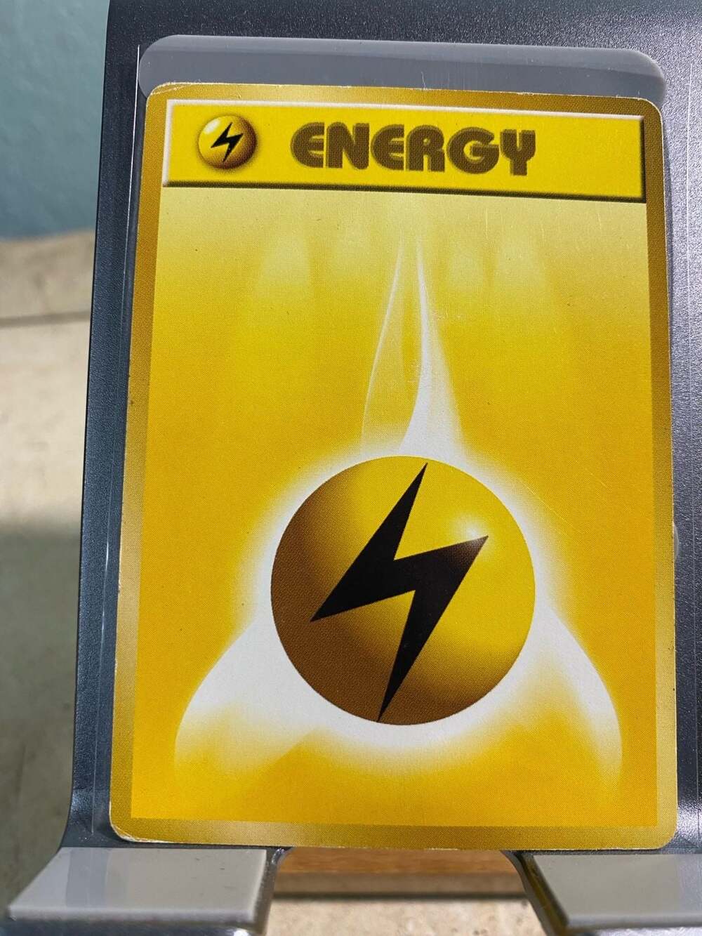 Pokemon 1999 Base Set Lightning Energy Card #100/102